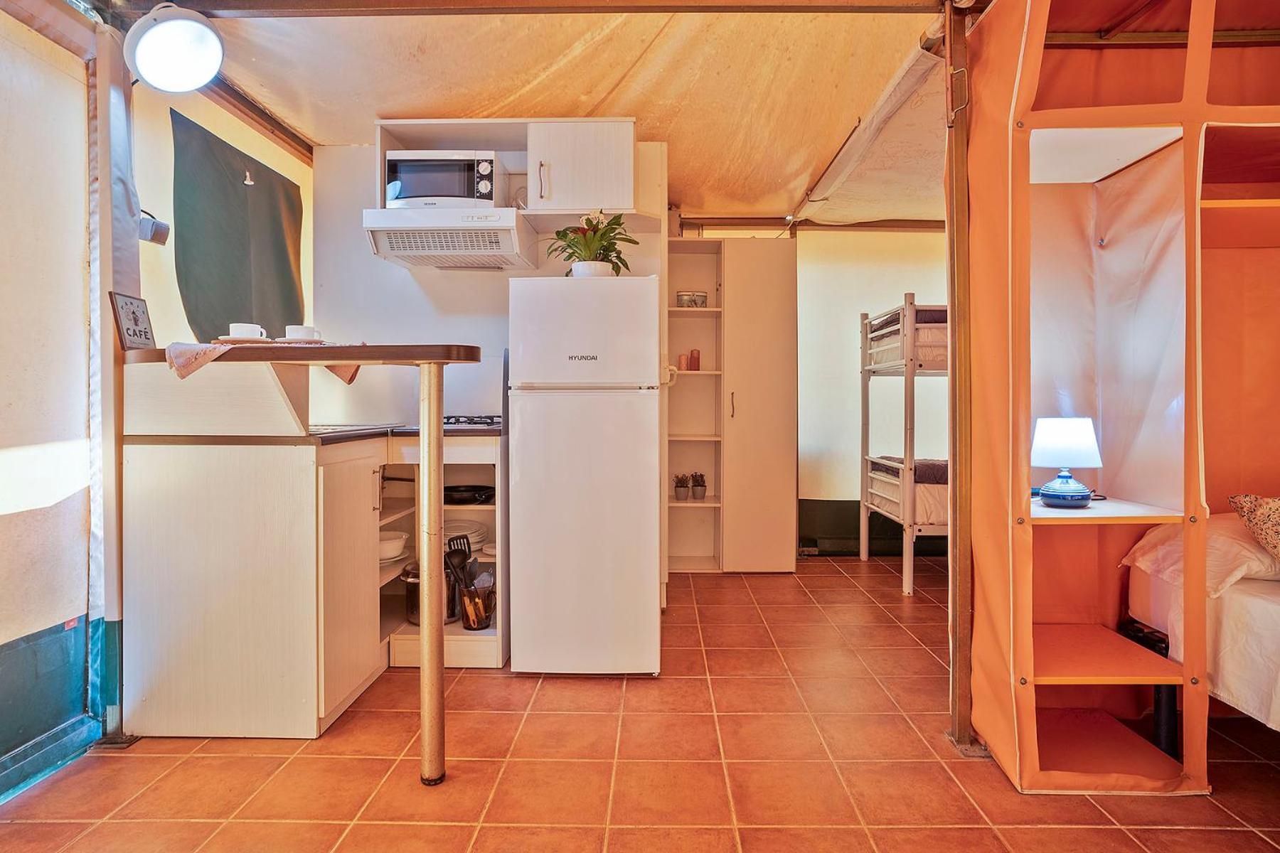 Camping Castell Montgri **** Л'Эстартит Экстерьер фото