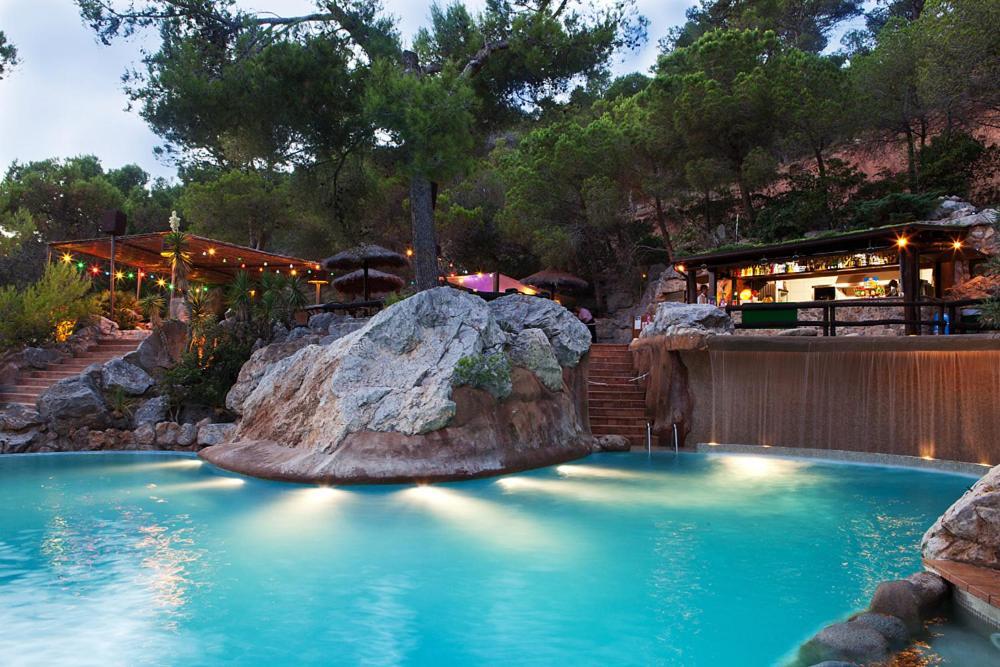 Camping Castell Montgri **** Л'Эстартит Экстерьер фото