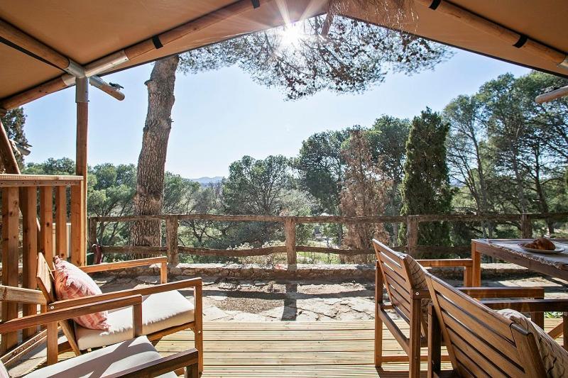 Camping Castell Montgri **** Л'Эстартит Экстерьер фото